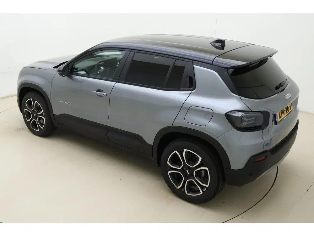 Jeep Avenger Summit 54 kWh uit 2026, foto 4