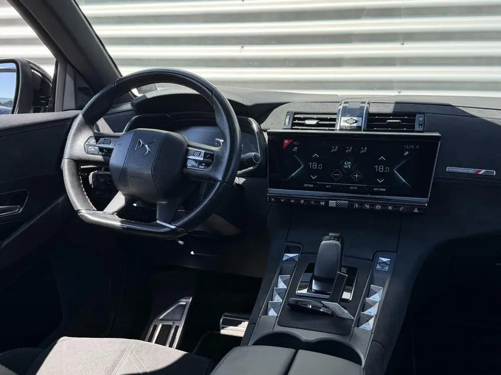 DS Automobiles DS 7 DS DS 7 Crossback E-Tense Performance Line uit 2022, foto 10
