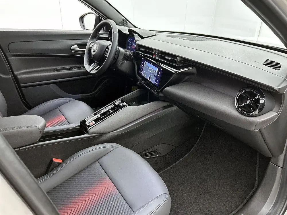 Alfa Romeo Junior 1.2 Turbo Hybrid Ibrida Sport Speciale Tac uit 2026, foto 12
