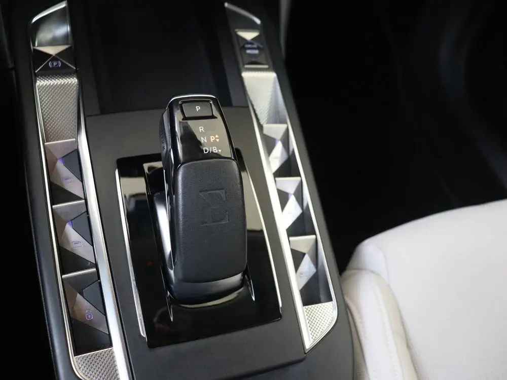 DS Automobiles DS 3 DS DS 3 Crossback E-Tense Bastille 50 kWh uit 2022, foto 20