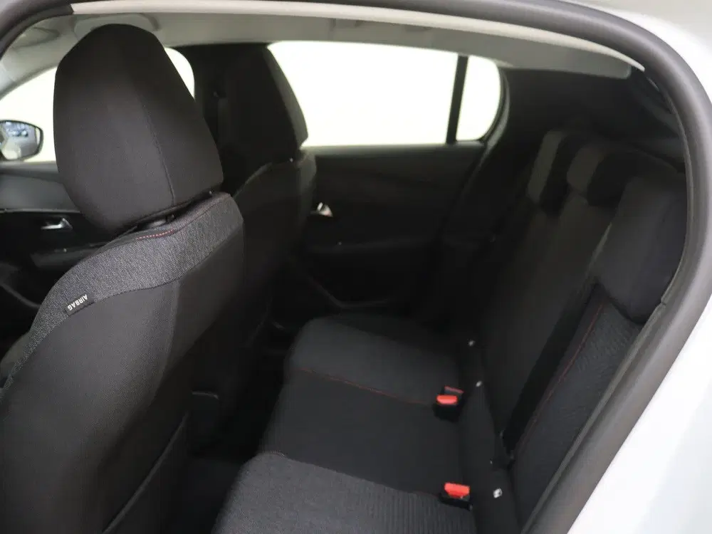 Peugeot 208 1.2 PureTech 100 Style uit 2025, foto 12
