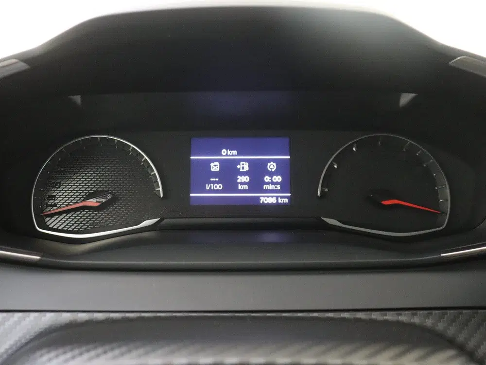 Peugeot 208 1.2 PureTech 100 Style uit 2025, foto 7