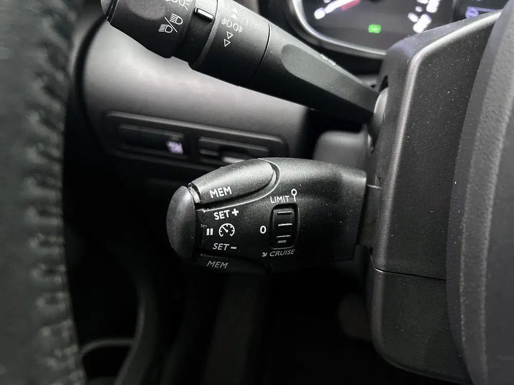 Citroën C3 Aircross 1.2 110pk S&S Shine Automaat uit 2019, foto 15
