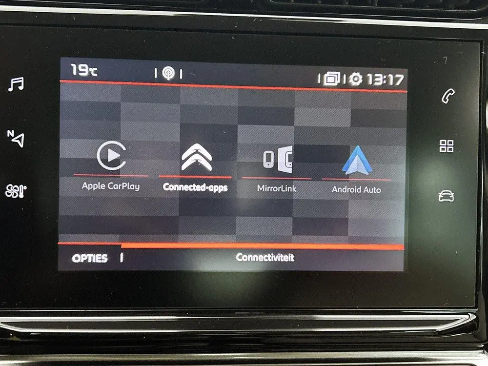 Citroën C3 Aircross 1.2 110pk S&S Shine Automaat uit 2019, foto 18