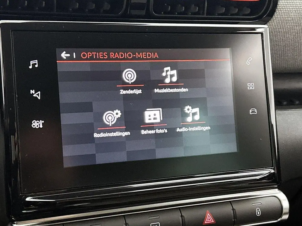 Citroën C3 Aircross 1.2 110pk S&S Shine Automaat uit 2019, foto 20
