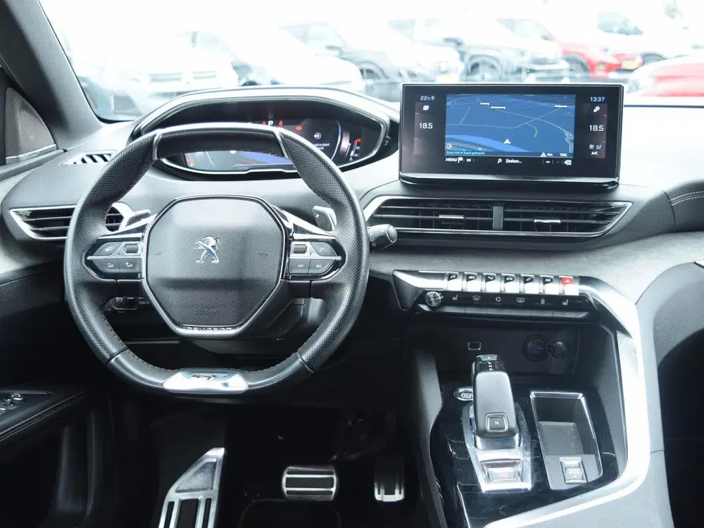 Peugeot 5008 1.2 PureTech GT Pack 7P l Focal l Elektris uit 2023, foto 9