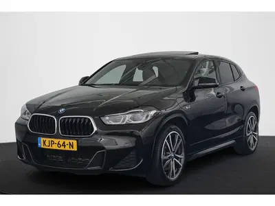 BMW X2 xDrive25e M Sport Panoramadak Head-Up Harm uit 2023