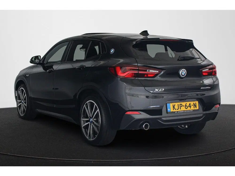 BMW X2 xDrive25e M Sport Panoramadak Head-Up Harm uit 2023, foto 4