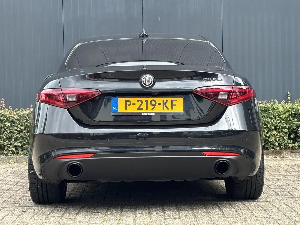 Alfa Romeo Giulia 200pk Sprint Automaat uit 2022, foto 5