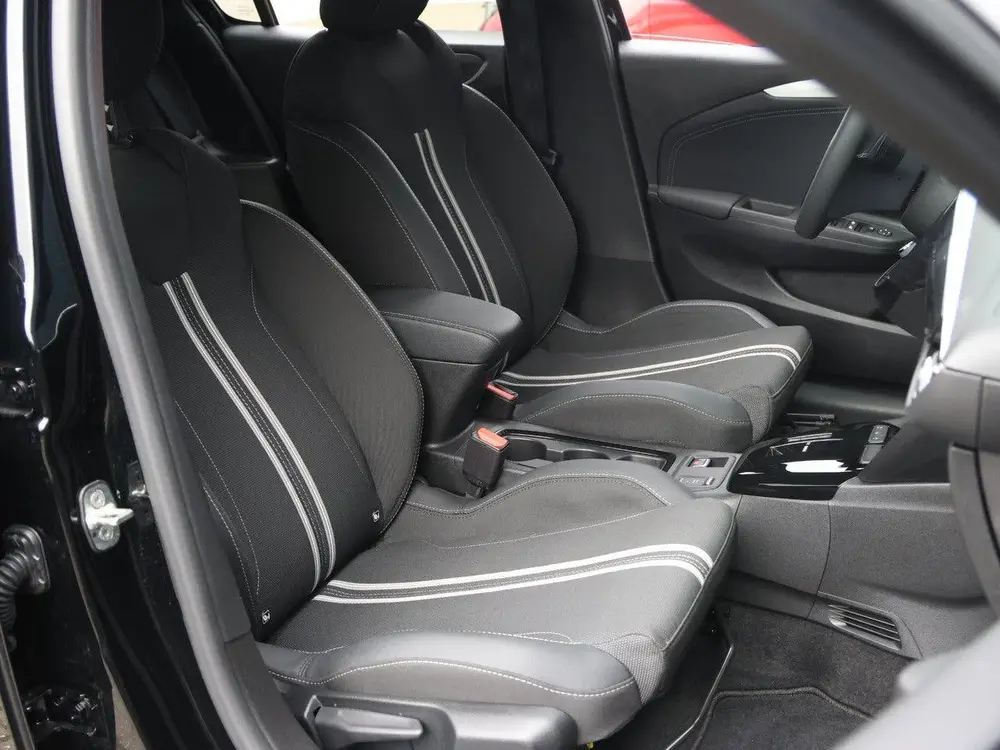 Opel Corsa 1.2 110pk Hybrid GS 1ste Eigenaar uit 2025, foto 9