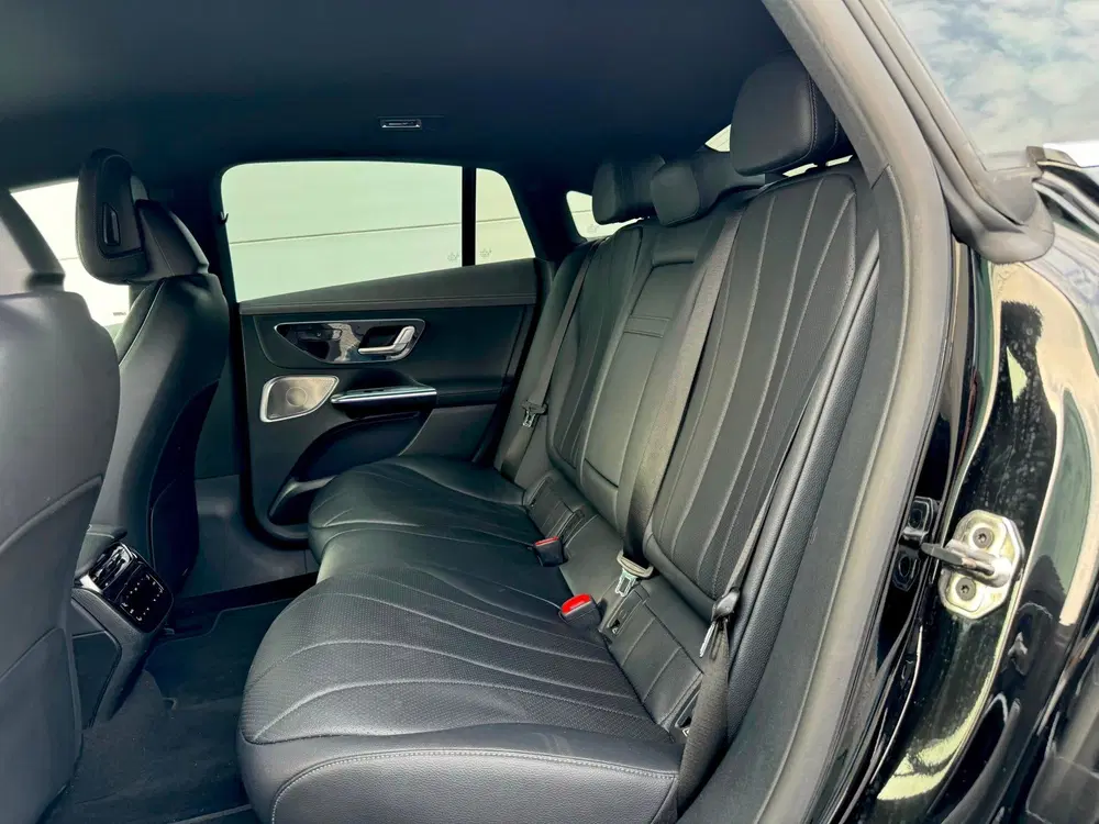 Mercedes-Benz EQE 300 AMG 89 kWh Burmester 360 Cam Distronic uit 2023, foto 12