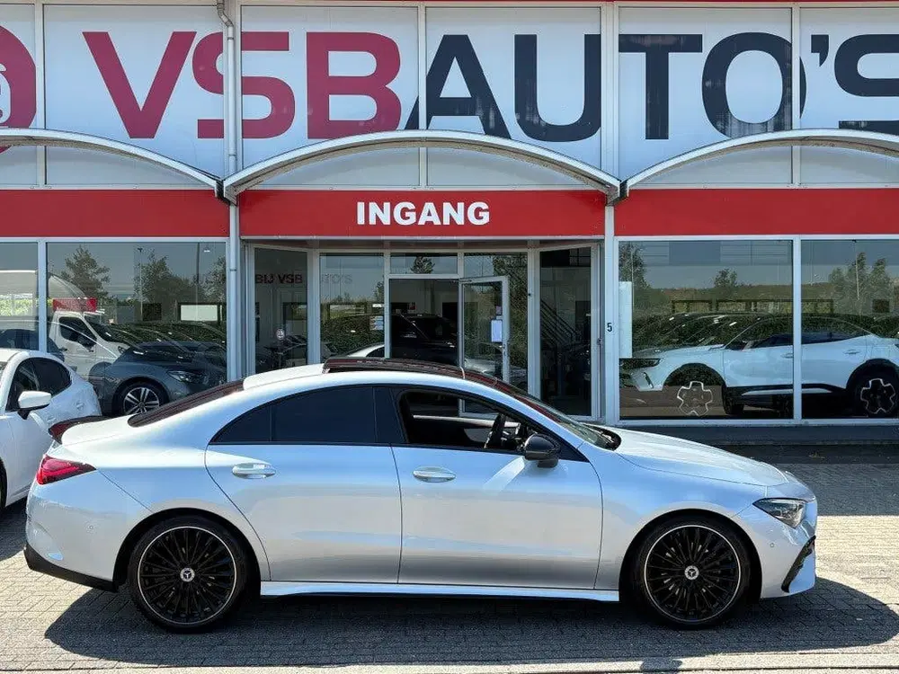 Mercedes-Benz CLA CLA 180 AUT. FACELIFT PANO-DAK NAVI uit 2024, foto 4
