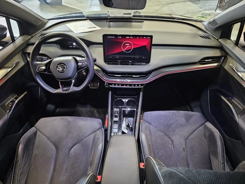 Skoda Enyaq 60 Sportline uit 2021, foto 12