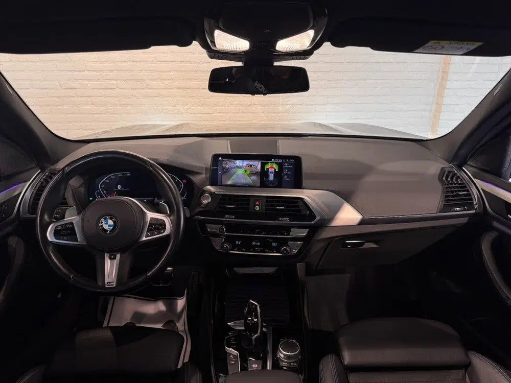 BMW X3 xDrive20i High Executive M-Sport Pano Trek uit 2021, foto 15