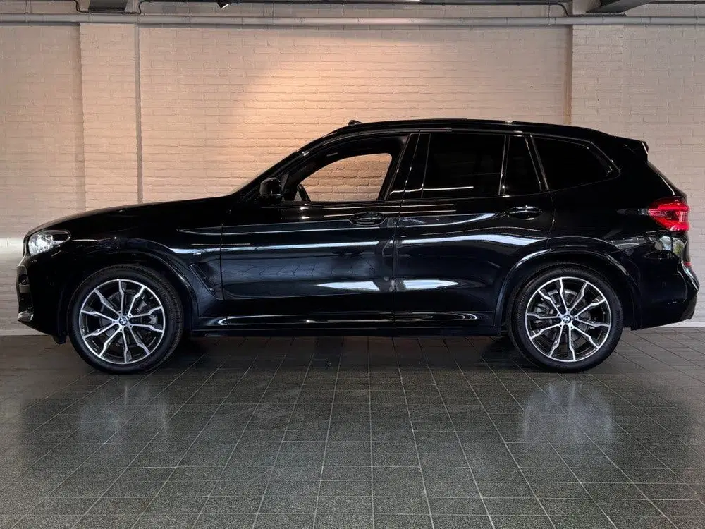 BMW X3 xDrive20i High Executive M-Sport Pano Trek uit 2021, foto 6