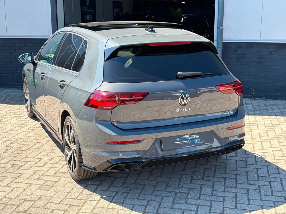 Volkswagen Golf 1.5 eTSI R-Line|IQ|Pano|ACC|Alarm|Keyless|Tr uit 2024, foto 10