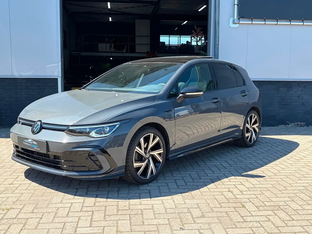 Volkswagen Golf 1.5 eTSI R-Line|IQ|Pano|ACC|Alarm|Keyless|Tr uit 2024, foto 4