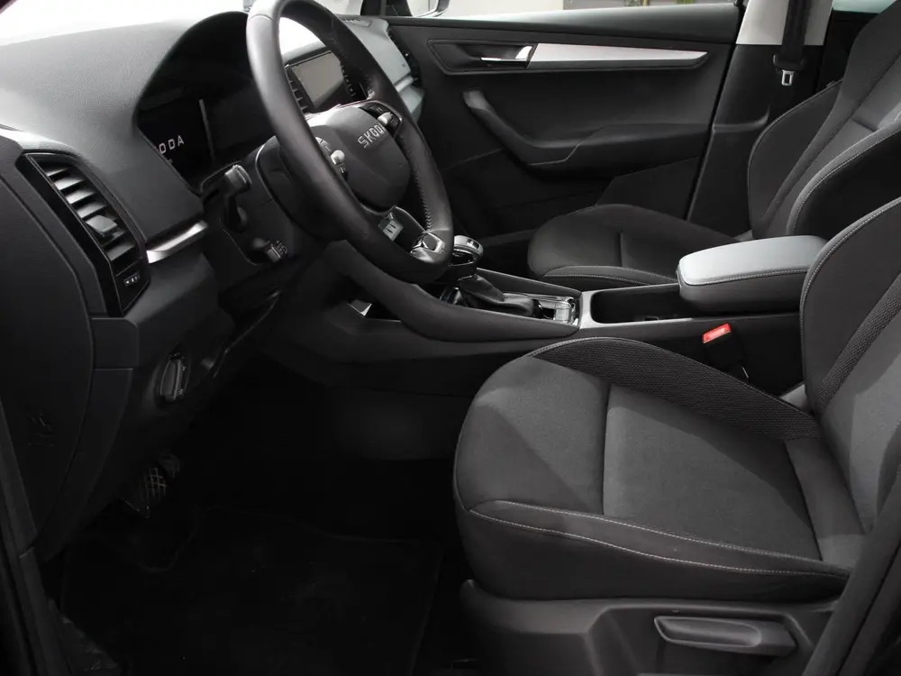 Skoda Karoq 1.5 TSI 150pk DSG ACT Selection DEMO Navig uit 2025, foto 9