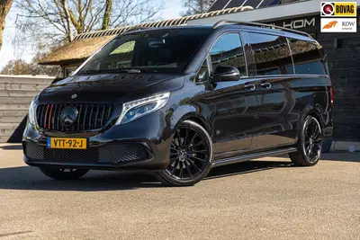 Mercedes-Benz V-Klasse 300d Lang DC Edition I Marcopolo I Sc uit 2020