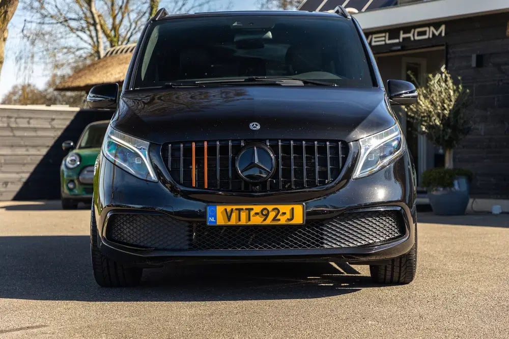 Mercedes-Benz V-Klasse 300d Lang DC Edition I Marcopolo I Sc uit 2020, foto 4