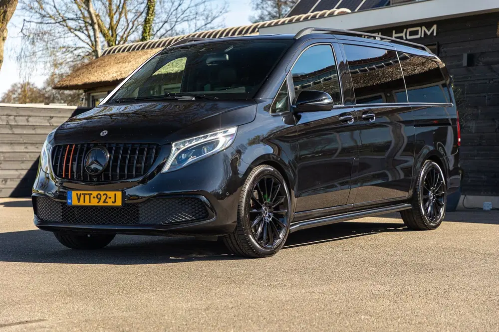 Mercedes-Benz V-Klasse 300d Lang DC Edition I Marcopolo I Sc uit 2020, foto 5