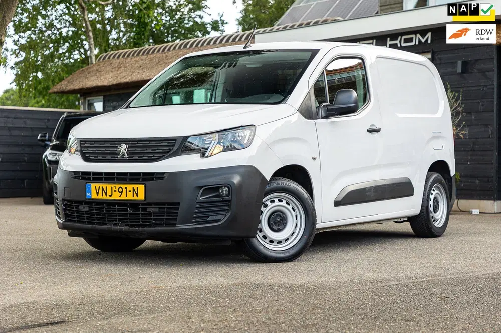 Peugeot Partner 1.5 BlueHDI Premium Kasteninrichting I Air uit 2021