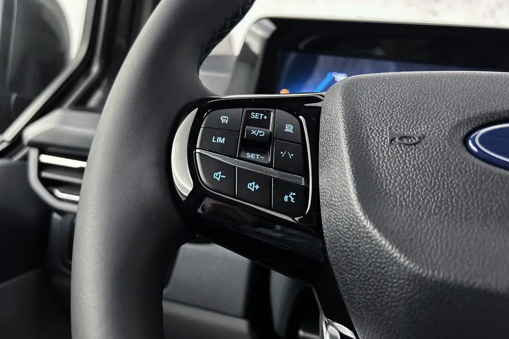 Ford E-Custom 340 L2 Limited uit 2026, foto 12