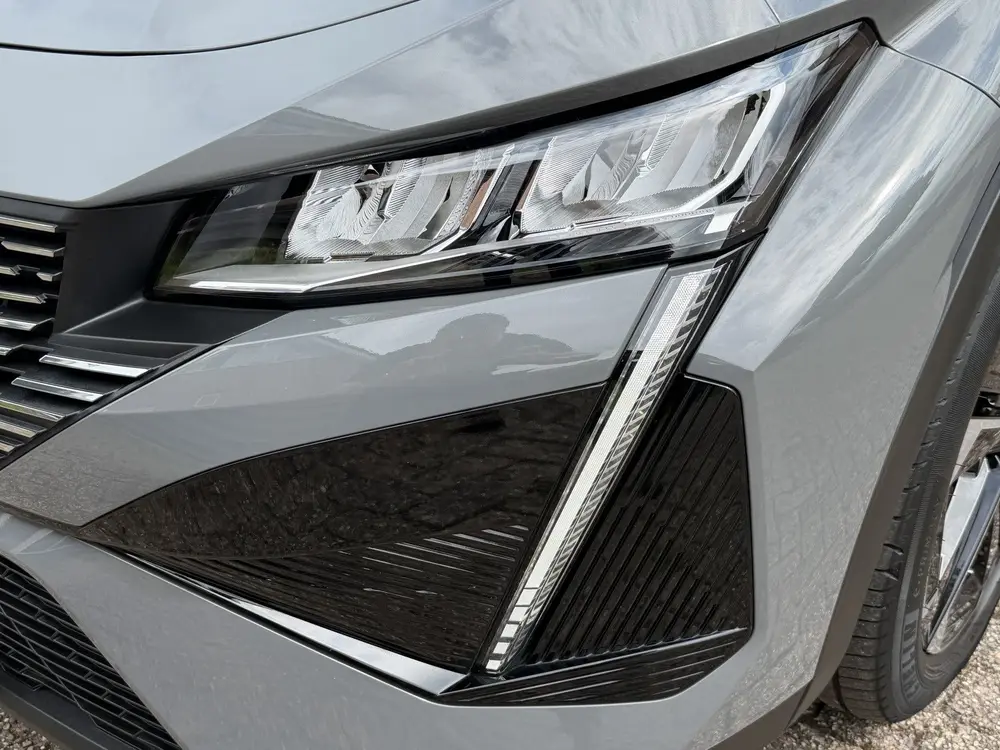 Peugeot 408 1.2 Hybrid Automaat Allure uit 2025, foto 4