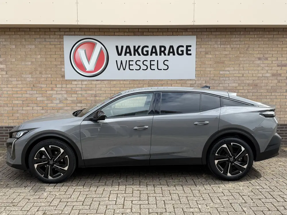 Peugeot 408 1.2 Hybrid Automaat Allure uit 2025, foto 5