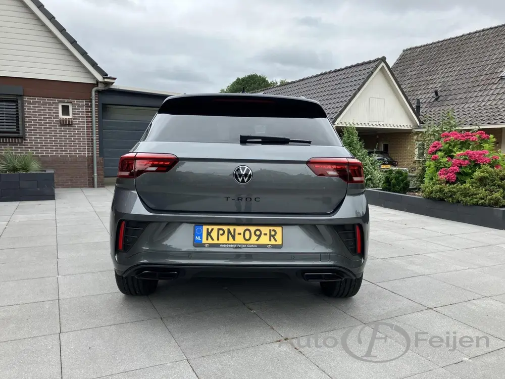 Volkswagen T-Roc 1.5 TSI DSG R-LINE EDITION , PANO , BLACK S uit 2025, foto 8