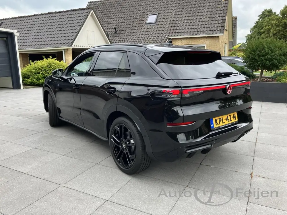 Volkswagen T-Roc 1.5 eTsi DSG R-LINE FIRST EDITION BLACK STY uit 2026, foto 8