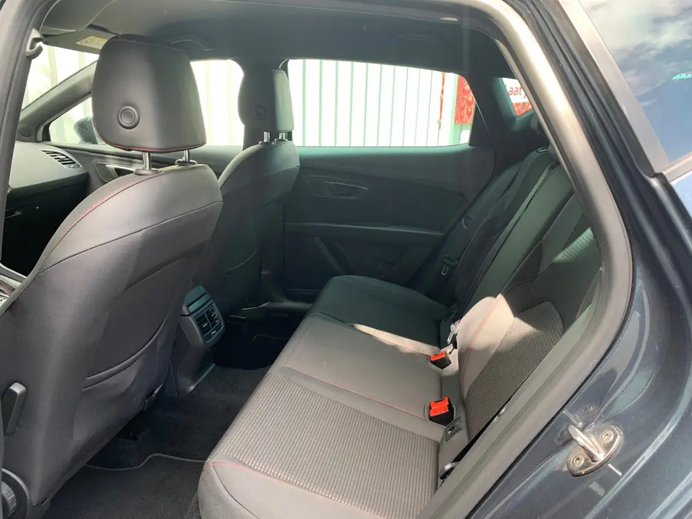 SEAT Leon 1.5 TSI FR Business Intense|Virtual Cockpit|Automa uit 2019, foto 14