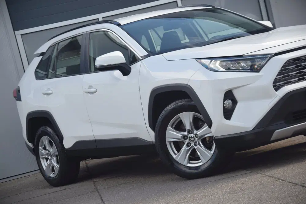 Toyota RAV 4 2.0 VVT-iE Business 2000 KG TREKGEWICHT uit 2021, foto 2