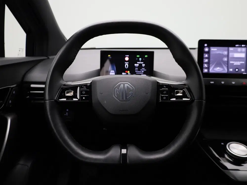 MG MG4 Luxury 64 kWh uit 2023, foto 7