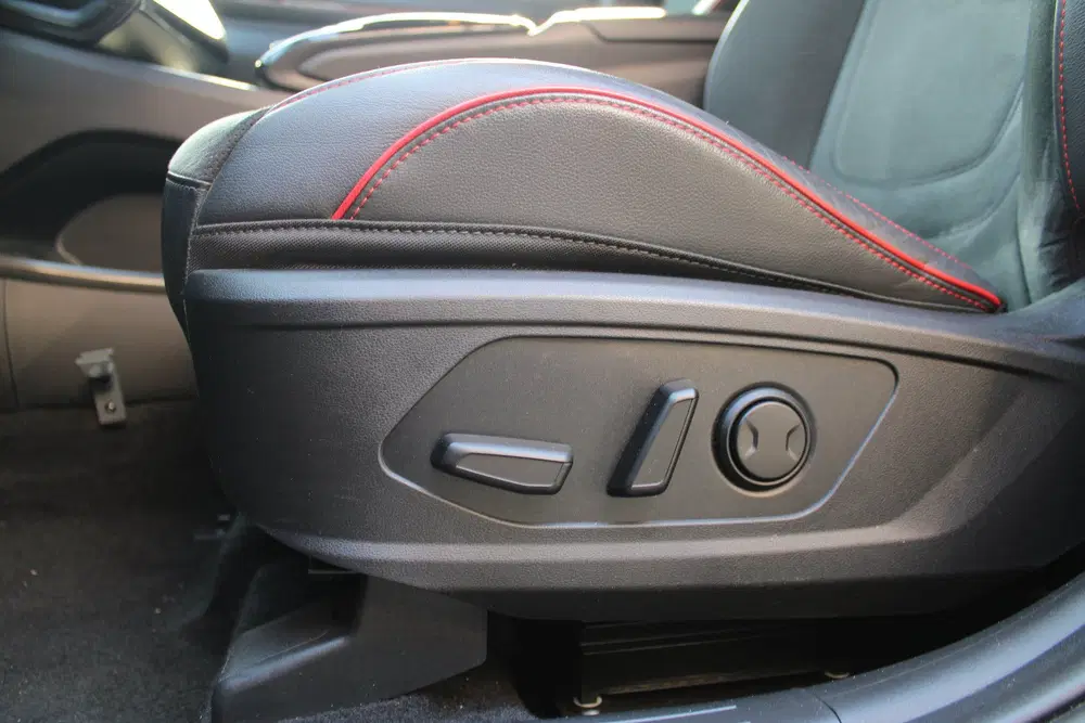 Hyundai TUCSON 1.6 T-GDI PHEV N Line 4WD 265pk uit 2024, foto 19