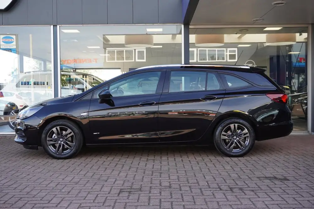 Opel Astra Sports Tourer 1.2 Design & Tech | 82.000KM | 2022 uit 2022, foto 2