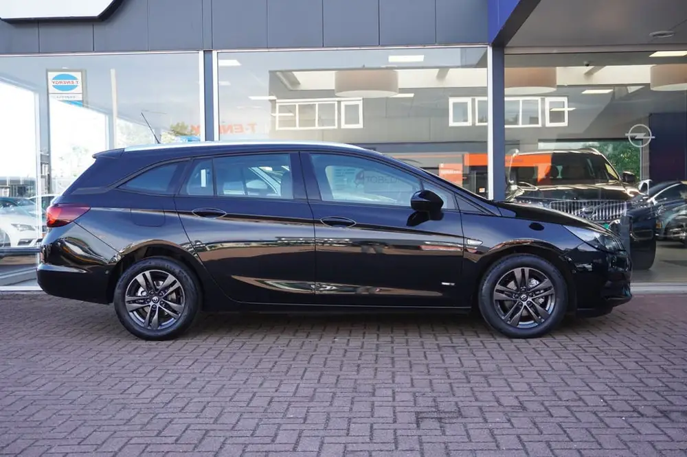 Opel Astra Sports Tourer 1.2 Design & Tech | 82.000KM | 2022 uit 2022, foto 3