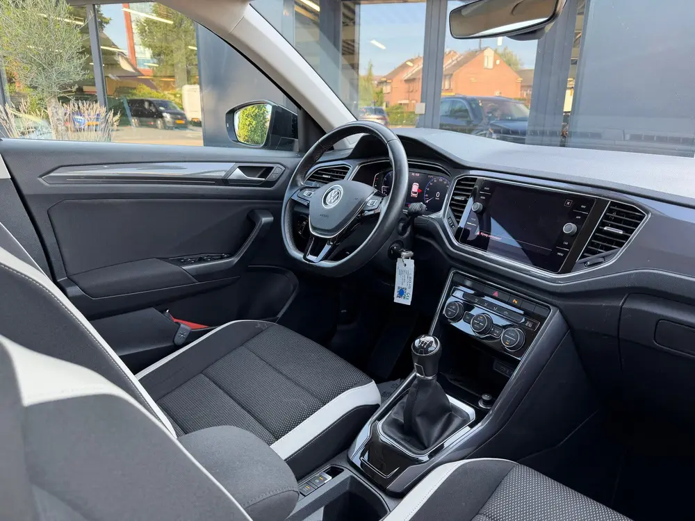 VOLKSWAGEN T-ROC T-Roc 1.5 TSI 150pk Sport (bj 2021) uit 2021, foto 10