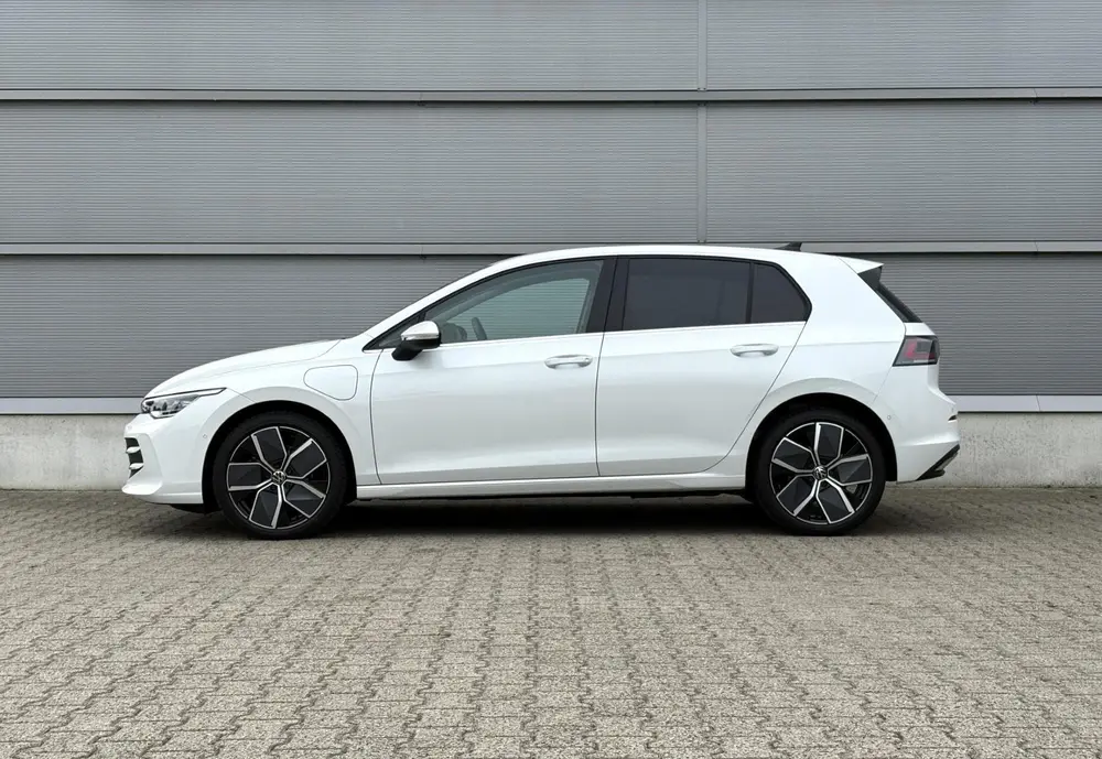 Volkswagen Golf 1.5 204pk eHybrid Style Edition | IQ-Light V uit 2025, foto 11