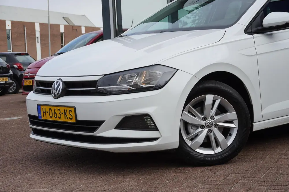 Volkswagen Polo 1.0 TSI Comfortline | 5deurs | Navigatie | E uit 2019, foto 11