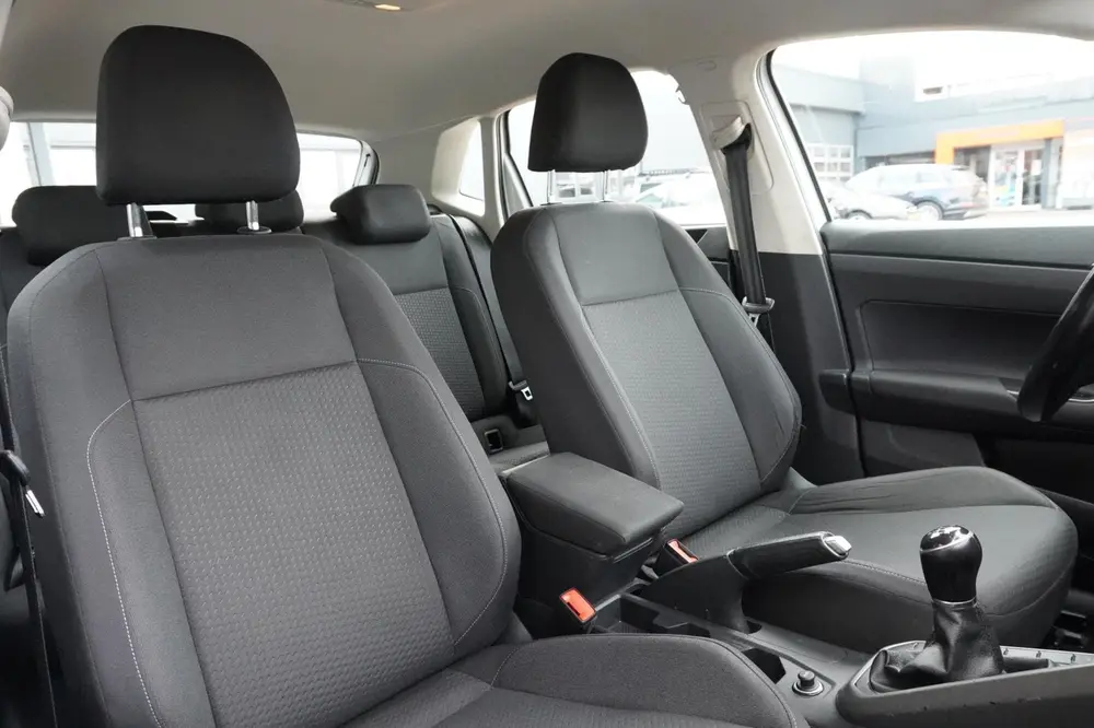 Volkswagen Polo 1.0 TSI Comfortline | 5deurs | Navigatie | E uit 2019, foto 17