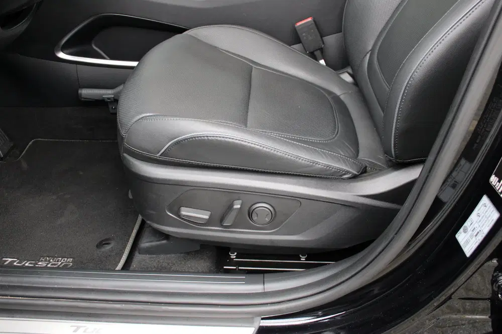 Hyundai TUCSON 1.6 T-GDI PHEV Premium 4WD uit 2024, foto 13