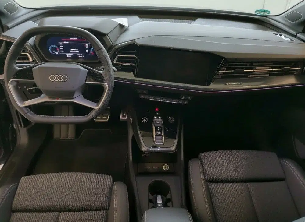 Audi Q4 e-tron 45 quattro S Line 82 kWh uit 2025, foto 14