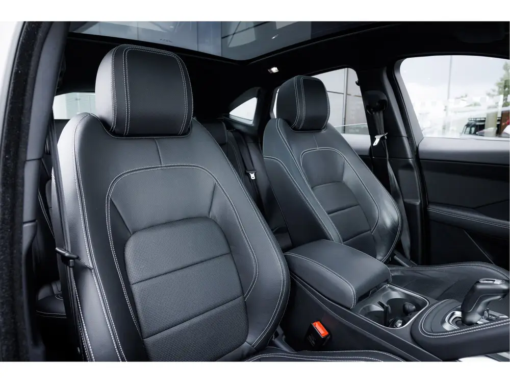 Jaguar E-Pace P250 AWD R-Dynamic S uit 2019, foto 10