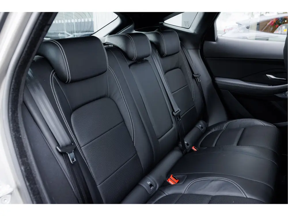 Jaguar E-Pace P250 AWD R-Dynamic S uit 2019, foto 12