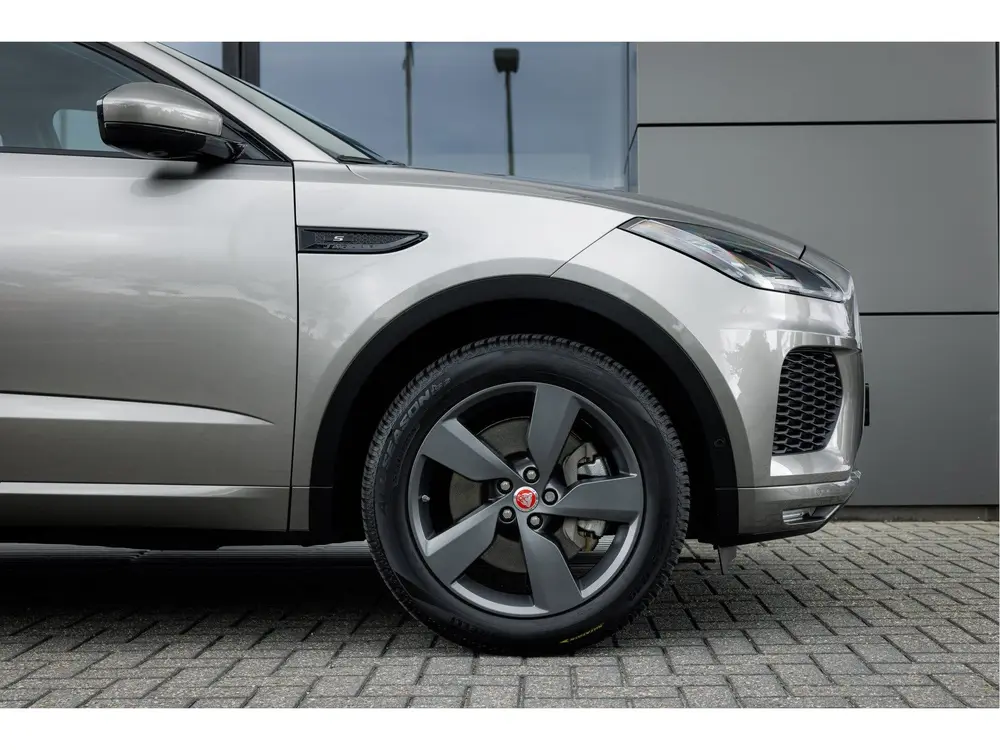 Jaguar E-Pace P250 AWD R-Dynamic S uit 2019, foto 6