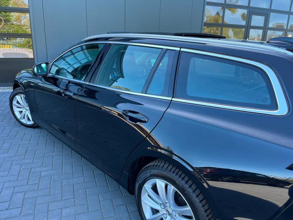 Volvo V60 2.0 B3 Business Pro NLAuto uit 2021, foto 12