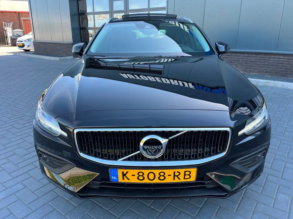 Volvo V60 2.0 B3 Business Pro NLAuto uit 2021, foto 8
