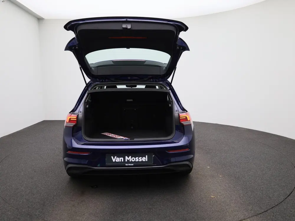 Volkswagen Golf VIII 1.0 TSI 81kW Life | Apple Carplay / And uit 2021, foto 11