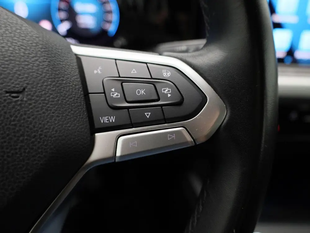 Volkswagen Golf VIII 1.0 TSI 81kW Life | Apple Carplay / And uit 2021, foto 16